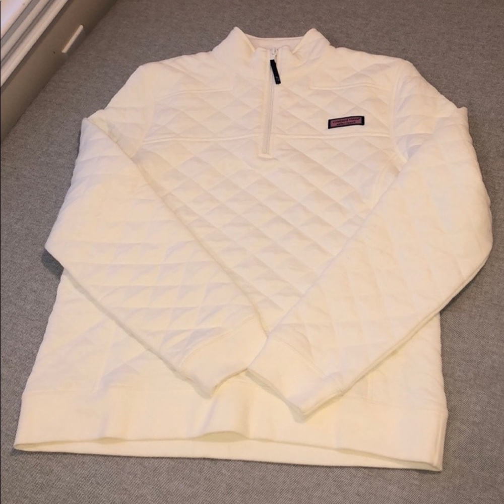 NWT Vineyard Vines cream quilted pullover sweater!